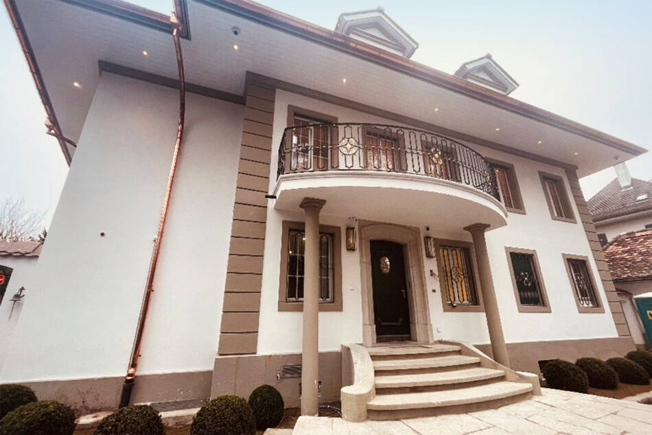 Sanierung und Aufstockung Ville